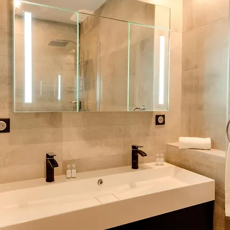 Swan - Design Facing Apartment Annecy